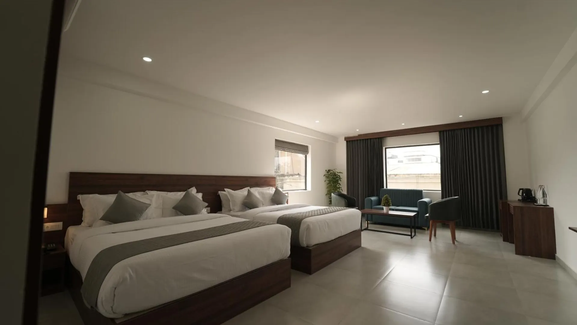 Georjoys Hotels & Resorts Kalpetta