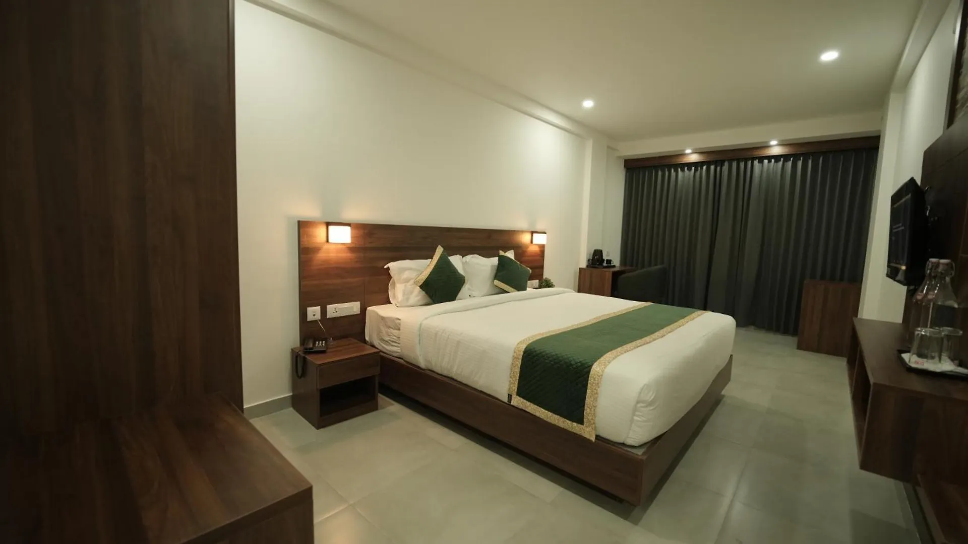 Georjoys Hotels & Resorts Kalpetta