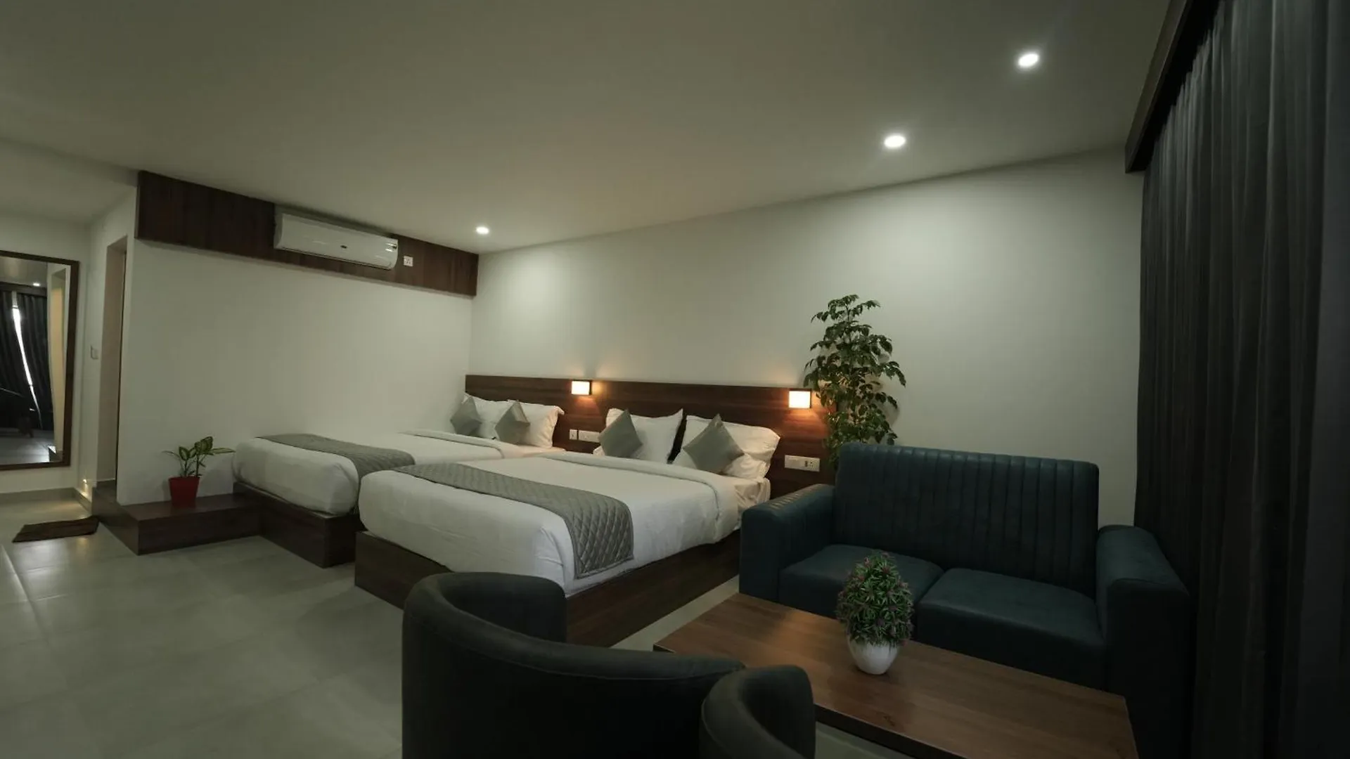 Georjoys Hotels & Resorts Kalpetta India
